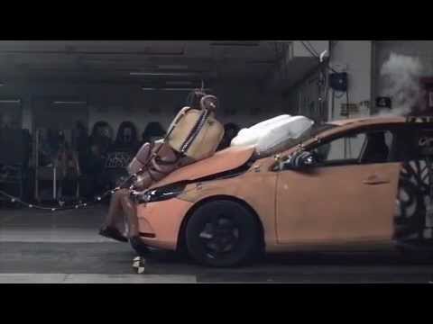 Crash Test 2012 Volvo V40 Pedestrian Airbag: 5 Stars Euro NCap