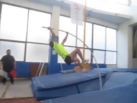 Georgitselis George Pole Vault 4 30 (i) fail