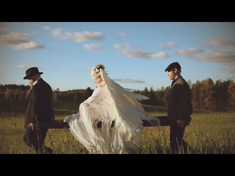 Mansesteri feat Sarkastinen & Pirkanpojat - Lintu (Virallinen Musiikkivideo)