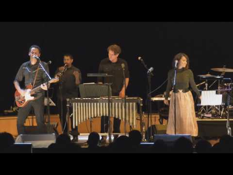 Depedro – Hay Algo Ahí (Glasgow , Celtic Connections , Scotland) 01/20/2017