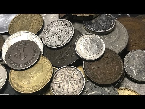 SILVER SEARCHING in Half Pound World Coin Loot Bag Search - Bag #23