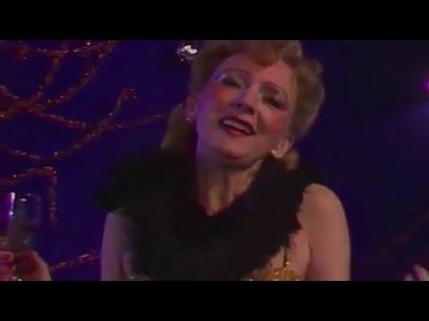 Lolita Vambute - Pīlādžu Vīns (VIDEO)