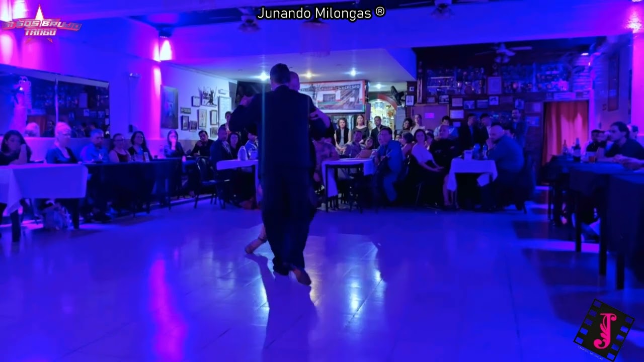 Video thumbnail for MONICA PARRA & GUSTAVO ROSAS || Lunes (D Arienzo)