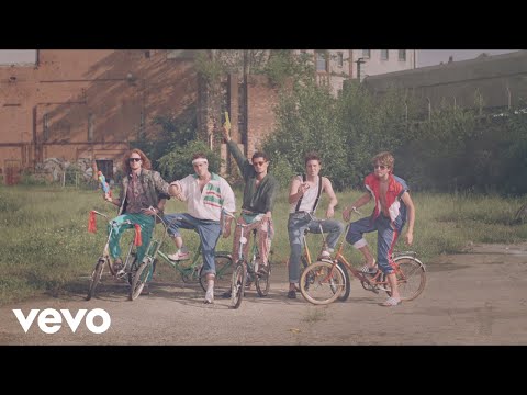 Von Wegen Lisbeth - Bitch (Official Video)