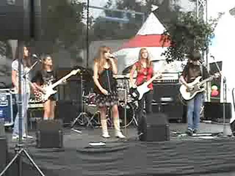 Eruption & You Really Got Me Live by young teen band