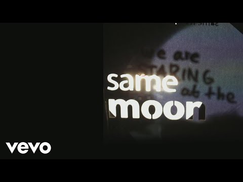 Juliander - Same Moon (Lyric)