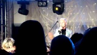 Rhydian singing somewhere
