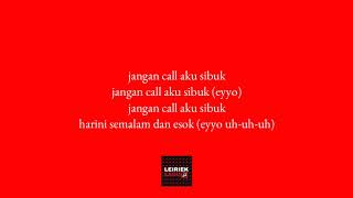 Download lagu Kaka Azraff - Sibuk (ft Alif) [Lirik Video] mp3