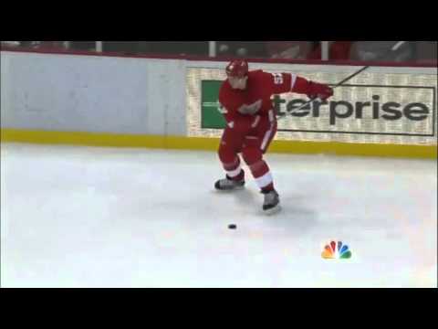 Jonathan Ericsson wins it with 4.5 seconds remaining | 02.10.2013