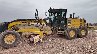 HALİLİYE’DE 4 KİLOMETRELİK YOL DAHA GÜVENLİ HALE GETİRİLİYOR