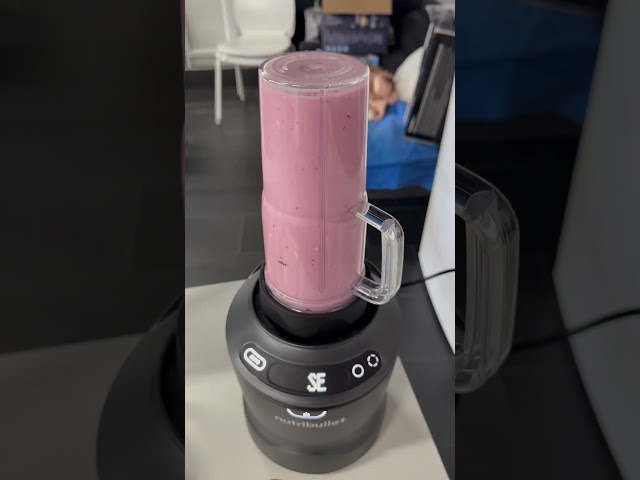 Vidéo teaser pour Review - Nutribullet - NutriBullet NBF550DG (Standmixer Kombo) - Kay-Yasmin