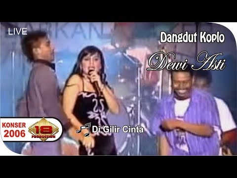 Live Konser Dangdut ~ Dewi Asti - Di Gigit Cinta @Mempayah 26 Mei 2006