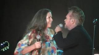 John Mellencamp w/Carlene Carter-Grandview live in West Allis,WI 8-4-17