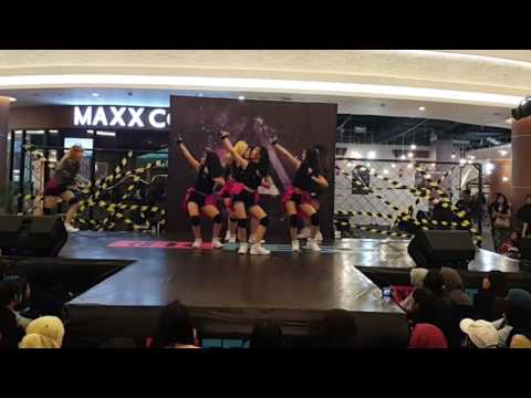 KWF2017 Indonesia – PERFORMANCE – STAGE Gleam