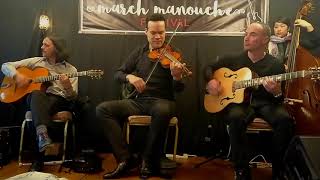 R. vingt-six (R-26)  -Tcha Limberger, Christiaan van Hemert, Rocky Gresset