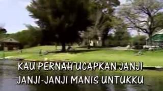 Download lagu Dian Piesesha - Bara Api Senyummu mp3 Download lagu Dian Piesesha - Bara Api Senyummu mp3