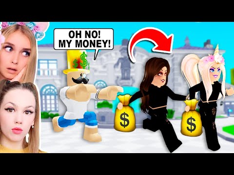 ROBBING Mr. Rich Mansion's OBBY With Silly! (Roblox)