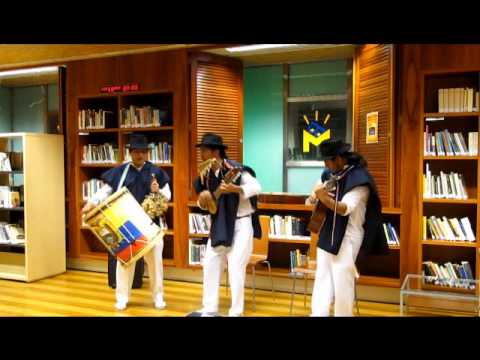 Los Huayras de Ecuador na biblioteca Sagrada Familia