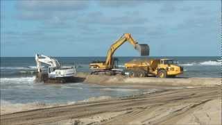 preview picture of video 'Sandflytning Hvide Sande Nordstrand 2011'