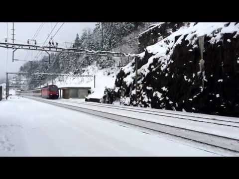 Re 460 Interregio @Wassen