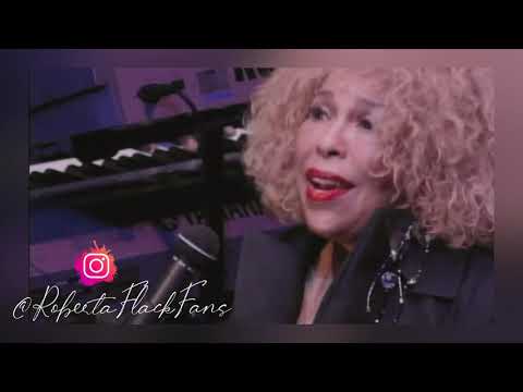 Roberta Flack Sings “Reverend Lee” Live From Billboard Tokyo (2008)