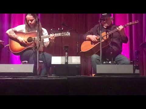 Family Strings (Billy Strings & Terry Barber) 2/29/20 ‘’Little Cabin Home on the Hill’’ Ionia, MI