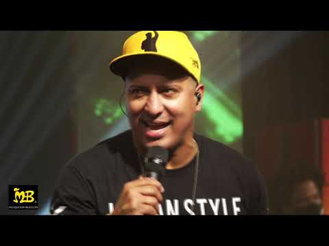 LIVE RENATO DA ROCINHA - CASTELO DE UM QUARTO SÓ (VÍDEO OFICIAL)