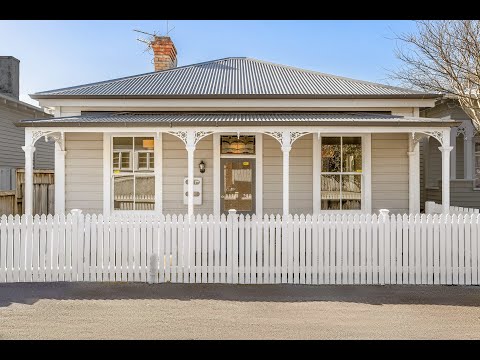 SOLD 26.9.25 - 4 Graysons Lane, Mount Eden | Mike Robson & James Wang