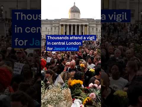 Thousands mourn Jason Arday in London vigil | DW News