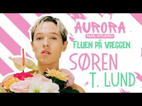Aurora Nail Studio // Fluen På Væggen : SØREN TORPEGAARD LUND