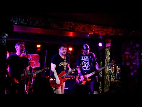 SUFFER - Benefit pro Sedmičku (3.10.2020, Strahov 007)