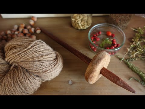 My wild knitting | Natural dyeing and making a drop spindle