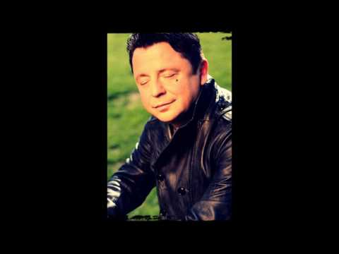 PETR MUK - MÍSTO V NÁS