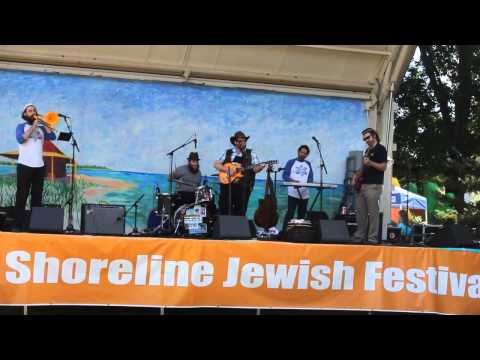 White Shabbos featuring Mr. Shabbos - Kiddush Hashem