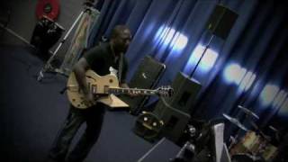 Agboola Shadare - Rehearsal with a band