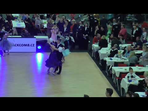 054 Adam Čadílek - Vanesa Holíková /MČR STT 2018/ Třinec/ Junior II./ 1.kolo/ Valčík