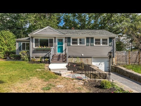 526 Russell St, Woburn MA - Christine Donohoe - Tel: 978-601-4706