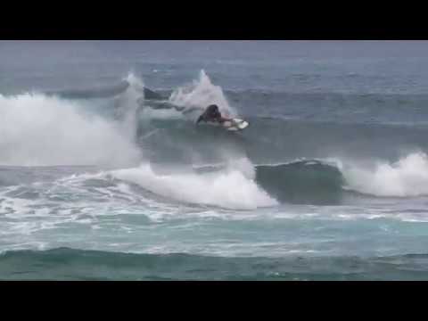 Rivan Rock Rosskopf (12 years old Surfer, North Shore)