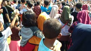 Download lagu DUO ANGGREK GOYANG NASI PADANG KARNAVAL SCTV JEPARA 2019 mp3 Download lagu DUO ANGGREK GOYANG NASI PADANG KARNAVAL SCTV JEPARA 2019 mp3