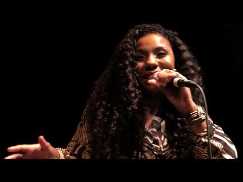 Elô Gonzaga - Axé de Ianga (Pai Maior) (Minhas Raízes - Dona Ivone Lara)