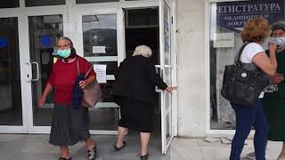 Коронавирусът не иска да си тръгне от Смолянско: 36 души в болница, още един починал