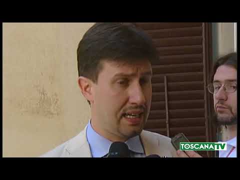 2017-12-04 FIRENZE - BANDIERA NEONAZISTA, CARABINIERE CHIEDE SCUSA