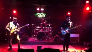 Built to Be Broken - Knocking On Heaven&#39;s Door