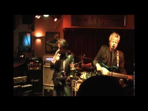 "Ever Changing Times"(Steve Lukather)played by GUIDO BUNGENSTOCK & BAND