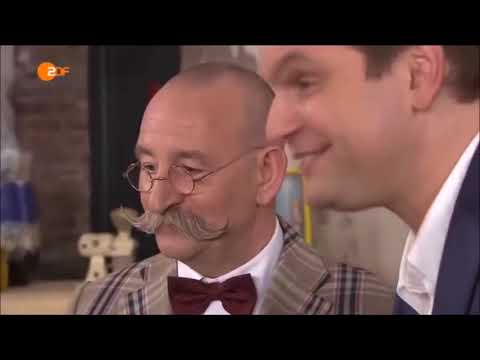 Lutz van der Horst verkauft wertlose Kamera und erzählt den Händlern vom Papstsegen -Bares für Rares