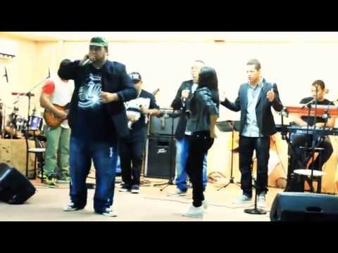 YOSI LA PRINCESA DE YAH FT. RUDEBOY - HOSANNA (SPIRIT FAMILIA LIVE)