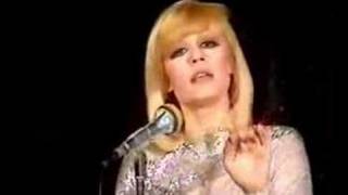 Raffaella Carra&#39; - E salutala per me