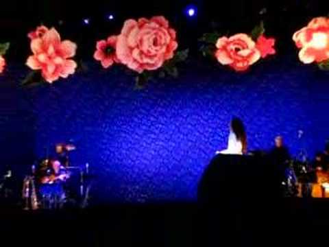 Maria Bethânia e Omara Portuondo - Começaria Tudo Outra Vez