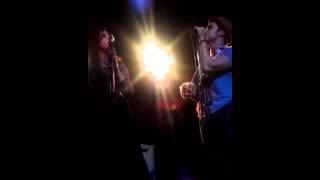 Kris Allen ft Jillette Johnson - Loves Me Not (partial vid)