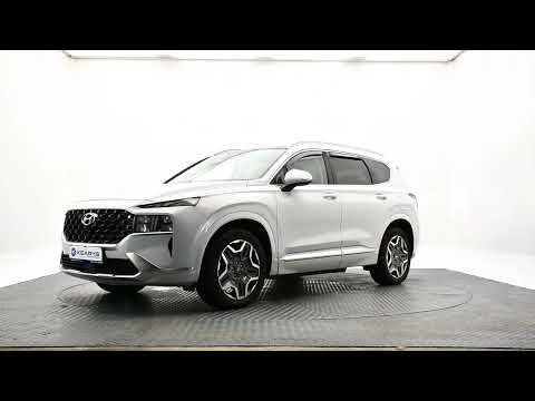 Hyundai Santa Fe 1.6 Phev 4WD Executive Plus Auto - Image 2